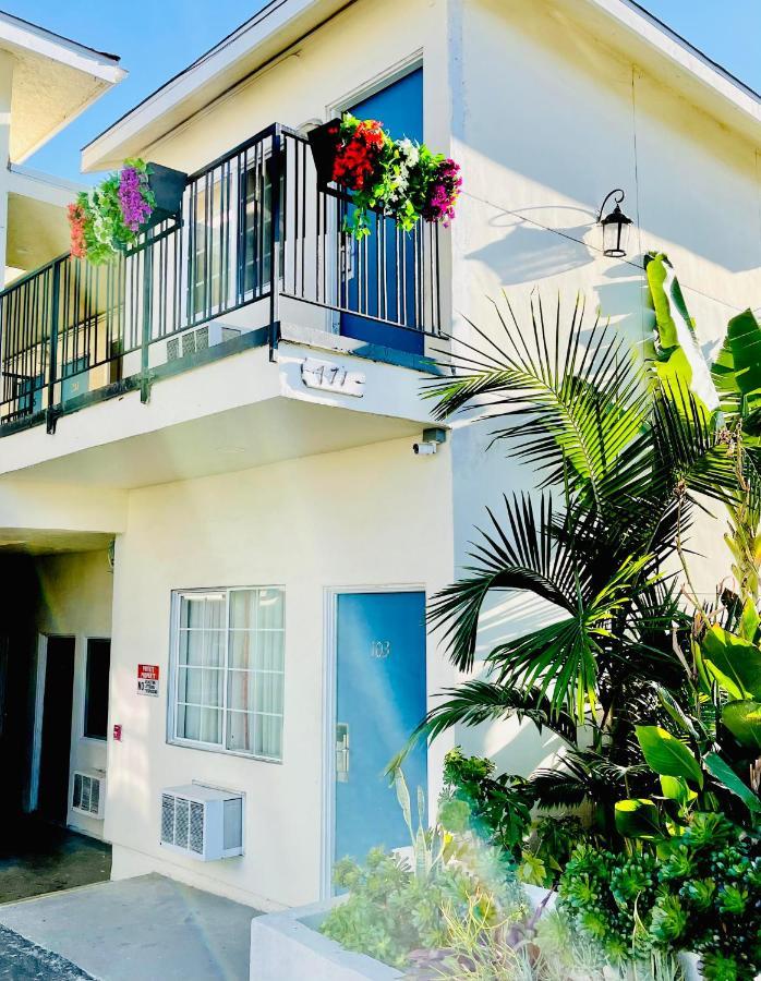 Hotel Villa Serena El Cajon Exterior foto